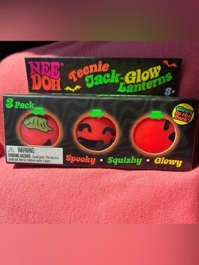 Nee Doh Teenie Jack-Glow Lanterns  Pumpkin Set